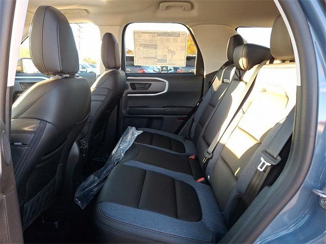 new 2025 Ford Bronco Sport car, priced at $40,000