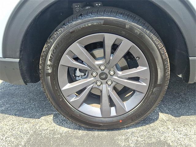 new 2025 Ford Explorer car, priced at $46,887