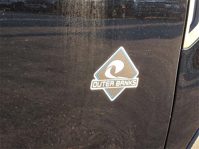 new 2025 Ford Bronco Sport car, priced at $38,130