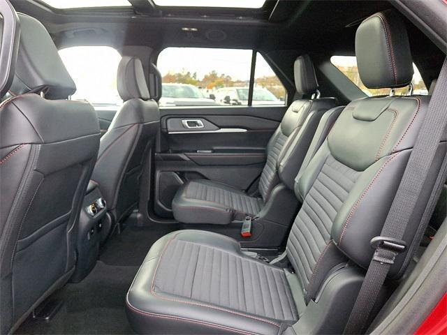 new 2025 Ford Explorer car, priced at $49,542