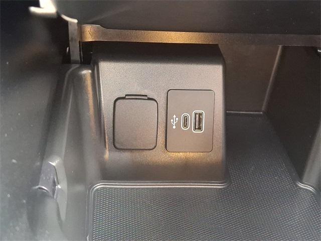 new 2025 Ford Explorer car, priced at $49,542