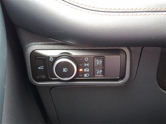 new 2025 Ford Explorer car, priced at $49,542