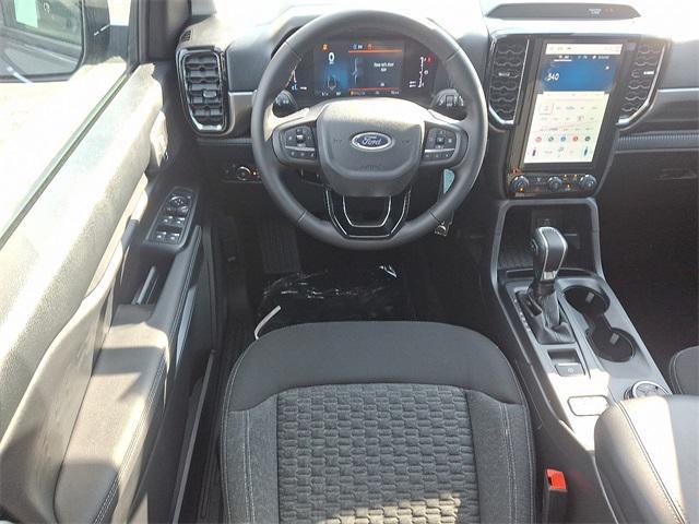 new 2025 Ford Ranger car, priced at $39,670