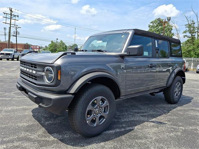 new 2025 Ford Bronco car, priced at $44,621