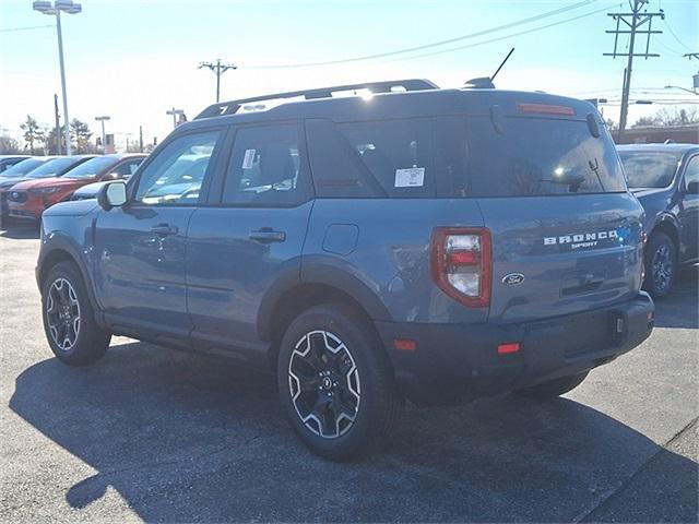 new 2025 Ford Bronco Sport car, priced at $36,670
