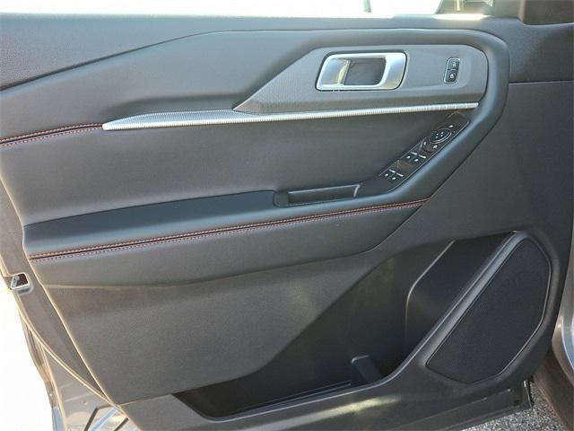used 2025 Ford Explorer car, priced at $43,794