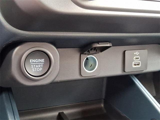 new 2025 Ford Maverick car, priced at $33,940