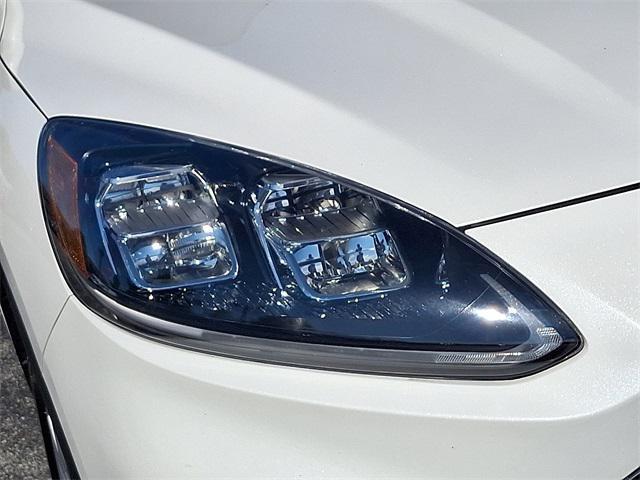 used 2021 Ford Escape car, priced at $20,147