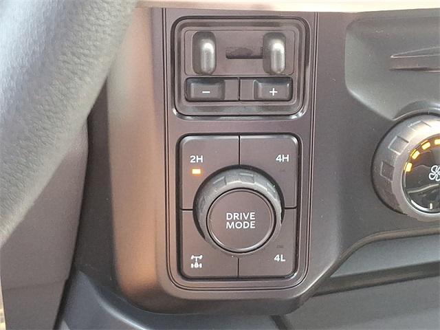 new 2025 Ford F-250 car, priced at $59,662