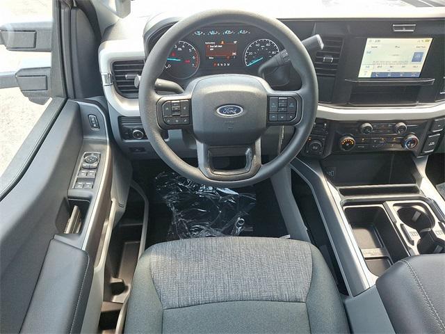 new 2025 Ford F-250 car, priced at $59,662