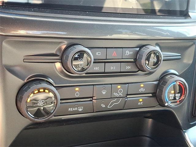 new 2025 Ford F-150 car, priced at $46,694