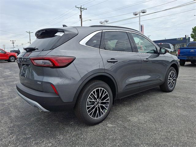 new 2025 Ford Escape PHEV car, priced at $32,252