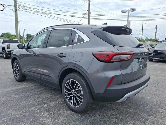 new 2025 Ford Escape PHEV car, priced at $32,252