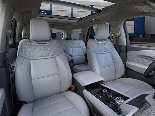new 2025 Ford Explorer car, priced at $55,837