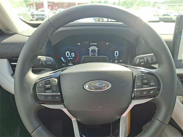new 2025 Ford Explorer car, priced at $56,455