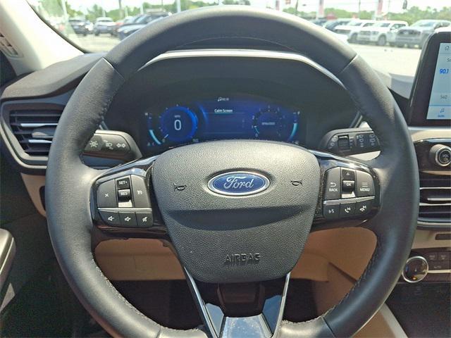 used 2022 Ford Escape car, priced at $26,716