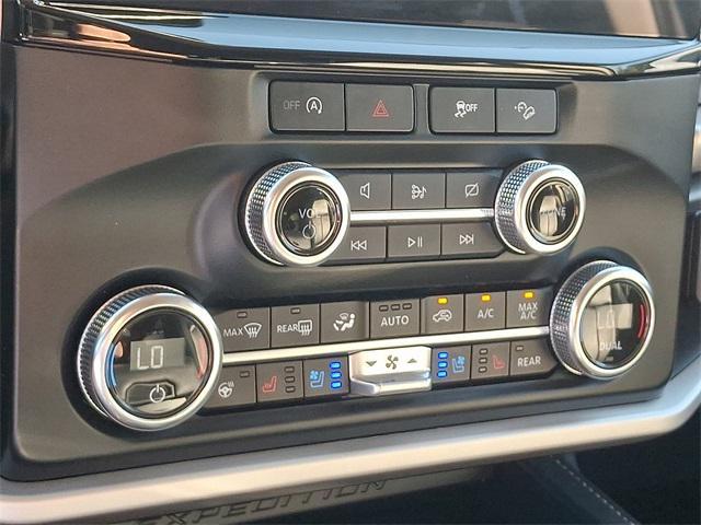 used 2024 Ford Expedition Max car, priced at $56,059
