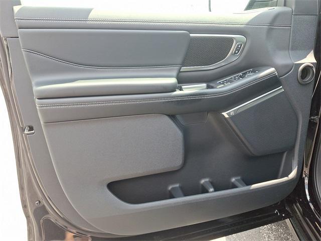 new 2025 Ford Expedition Max car, priced at $81,515