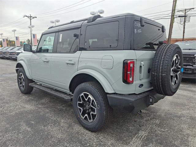 new 2024 Ford Bronco car, priced at $55,529