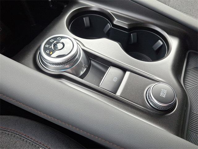 new 2025 Ford Explorer car, priced at $40,161