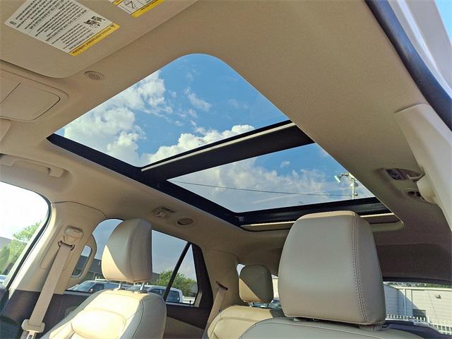 used 2022 Ford Explorer car, priced at $32,240