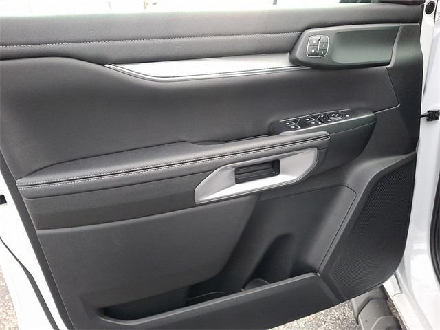 new 2025 Ford Ranger car, priced at $50,243