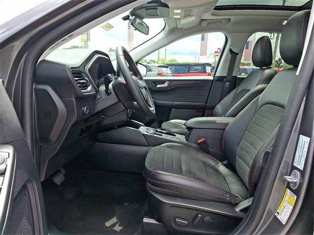 used 2022 Ford Escape car, priced at $26,563