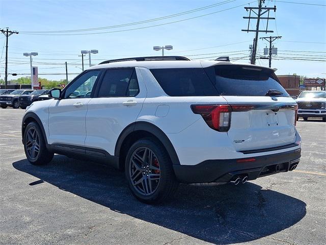 used 2025 Ford Explorer car, priced at $54,866