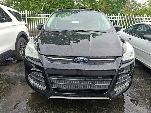 used 2013 Ford Escape car, priced at $9,500