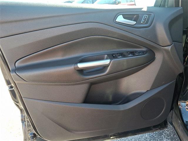 used 2013 Ford Escape car, priced at $8,775