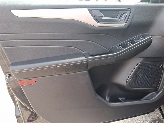 used 2022 Ford Escape car, priced at $19,269