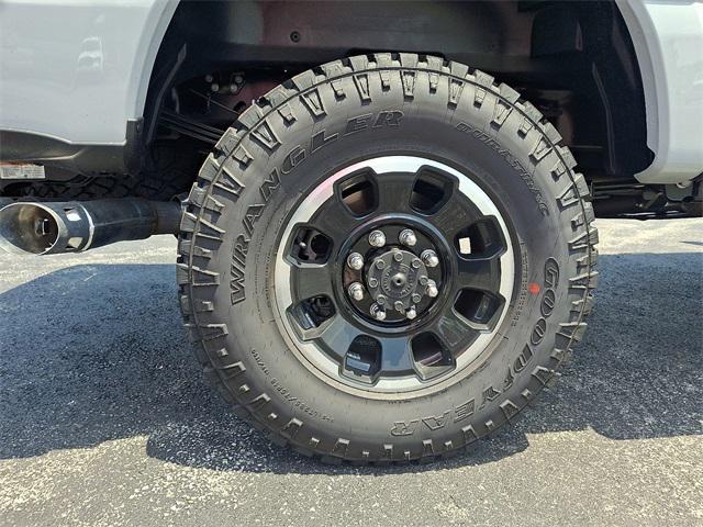 new 2025 Ford F-250 car, priced at $100,230