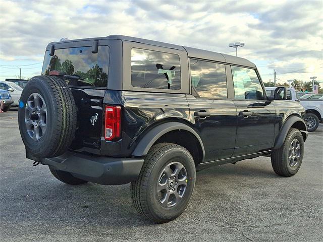 new 2025 Ford Bronco car, priced at $46,657