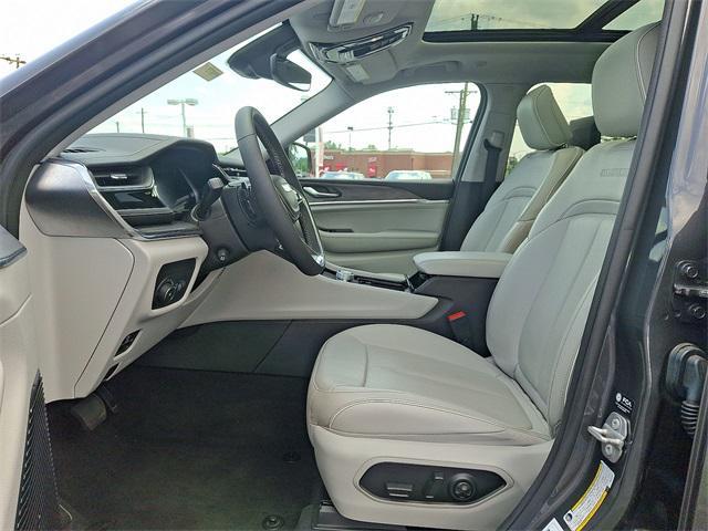 used 2023 Jeep Grand Cherokee car, priced at $42,497