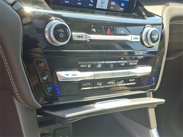 used 2023 Ford Explorer car, priced at $39,570