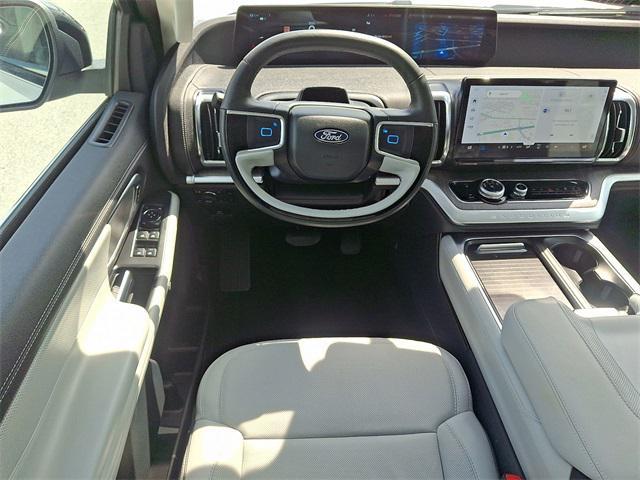 new 2025 Ford Expedition car, priced at $86,690