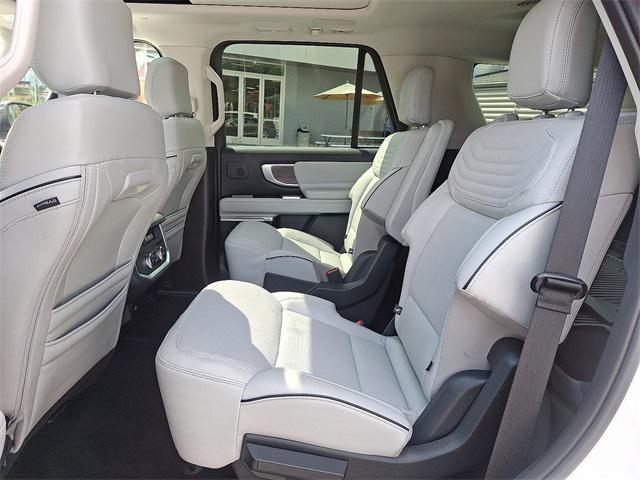 new 2025 Ford Expedition car, priced at $86,690