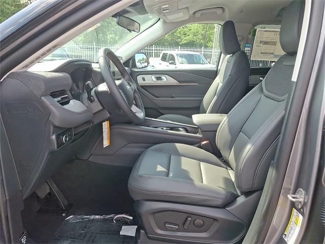 new 2025 Ford Explorer car, priced at $46,057