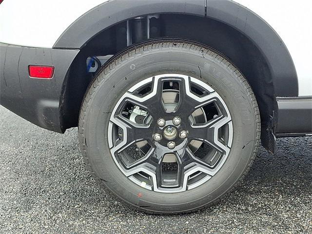 new 2025 Ford Bronco Sport car, priced at $37,653