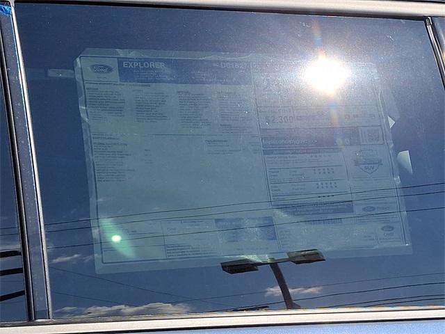new 2025 Ford Explorer car, priced at $46,571