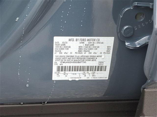 new 2025 Ford Explorer car, priced at $47,077