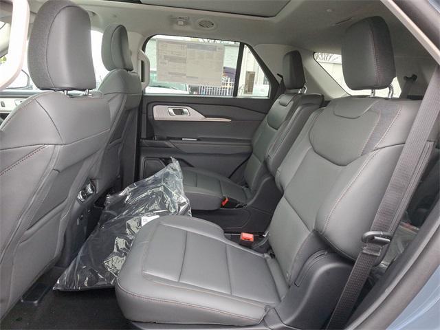 new 2025 Ford Explorer car, priced at $47,077