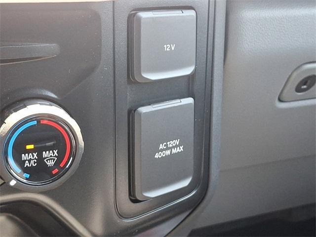 new 2025 Ford F-250 car, priced at $62,325