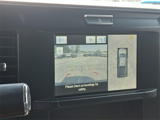 new 2025 Ford F-250 car, priced at $62,325