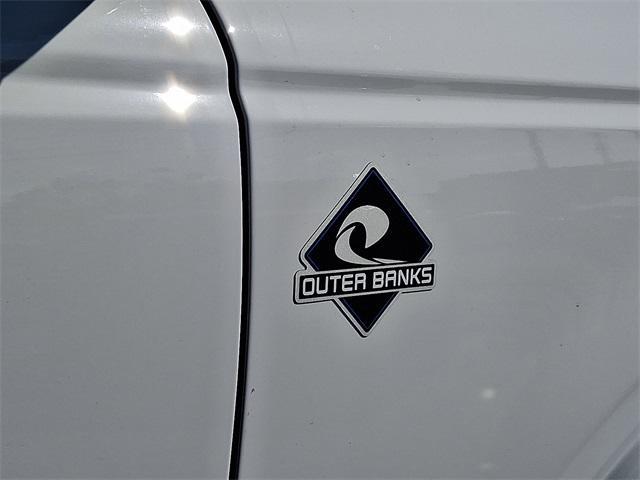 new 2025 Ford Bronco car, priced at $54,044