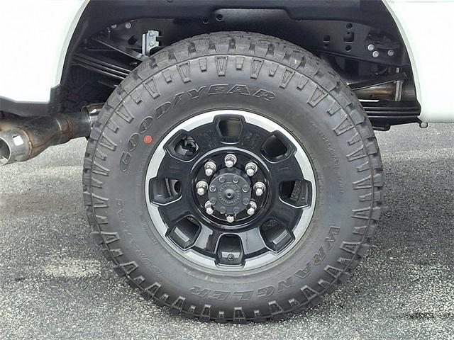 new 2025 Ford F-250 car, priced at $95,780
