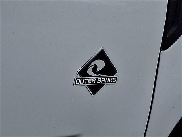 new 2025 Ford Bronco Sport car, priced at $37,653