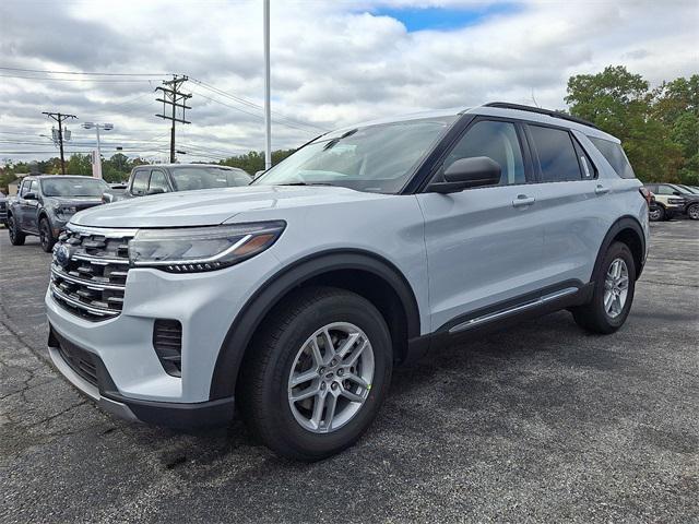 new 2025 Ford Explorer car, priced at $40,161
