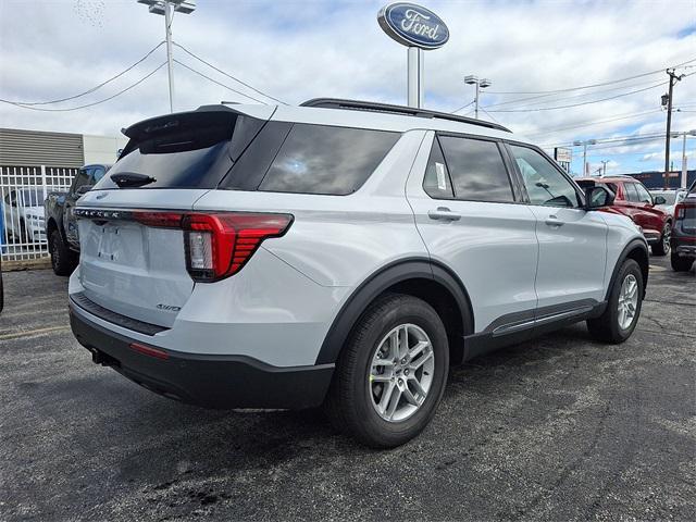 new 2025 Ford Explorer car, priced at $40,161