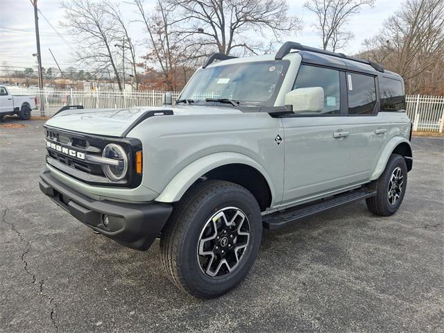 new 2024 Ford Bronco car, priced at $52,628